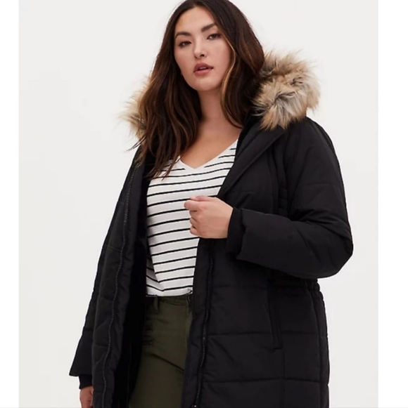 Torrid Black Fit & Flare Hooded Quilted Puffer Coat Women's Plus Size 5X EUC - Picture 14 of 14